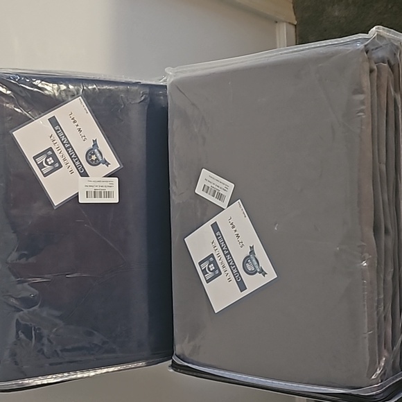 Curtain panels - Picture 1 of 3